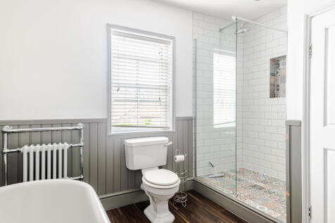 bathroom2