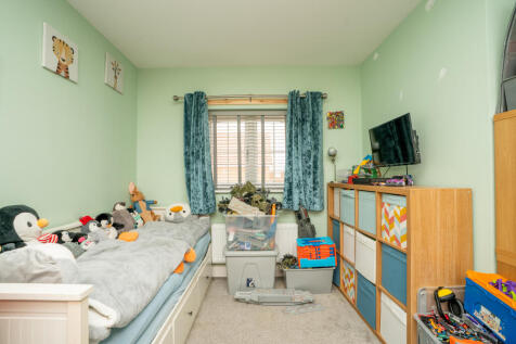 bedroom2b