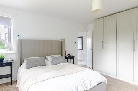 bedroom1b