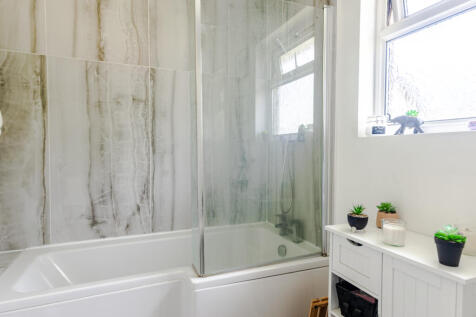 bathroom2