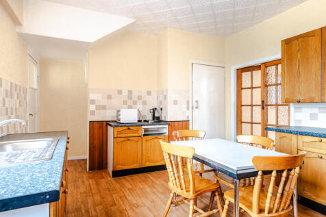 kitchen2