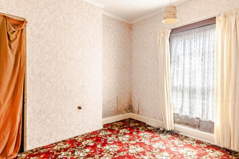 bedroom2