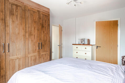 bedroom1b