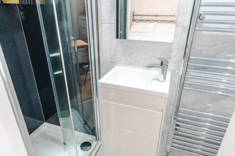 bedroom2ensuite