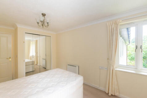 Bedroom b