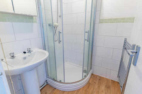 showerroom2