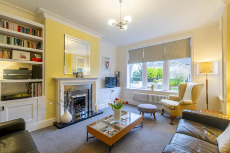 Lounge 1