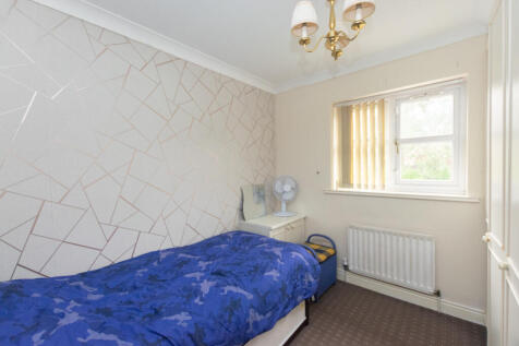 bedroom532parkwoodavenueleedsls81jw