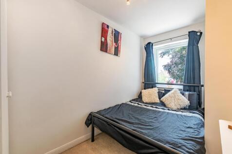 bedroom3