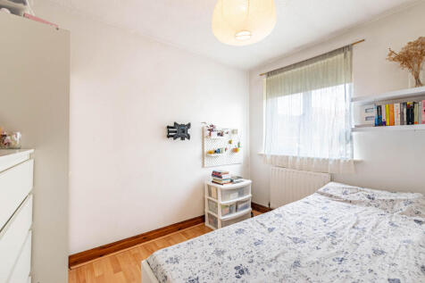 bedroom3