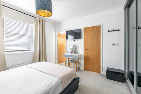 bedroom1b