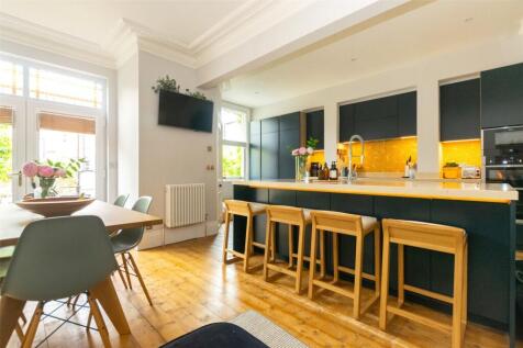 diningkitchen1