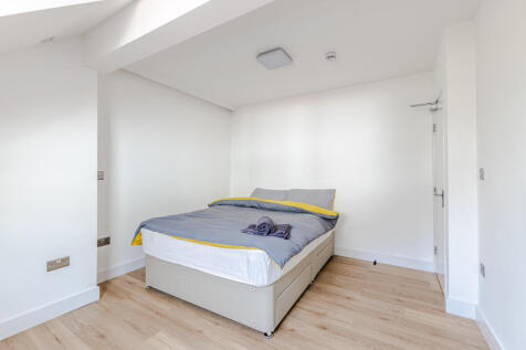 bedroom5