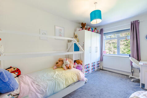 bedroom3