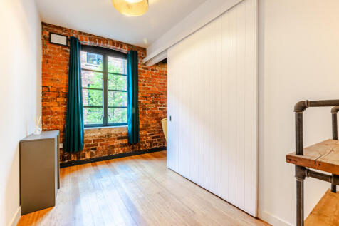 bedroom1a