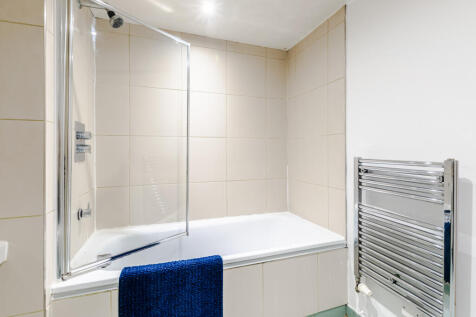 bathroom2