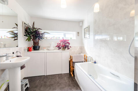 bathroom1