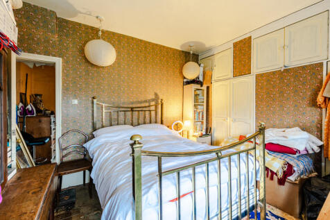 bedroom1a