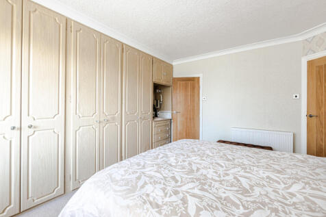 bedroom1b