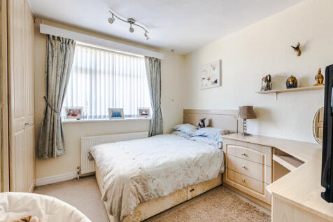 bedroom2