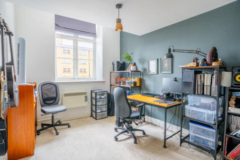 Bedroom2