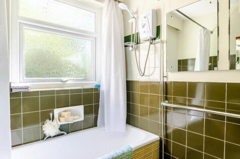 bathroom2