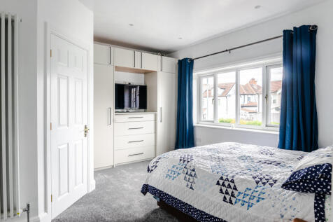 bedroom1a