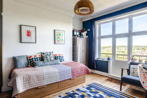 bedroom2a