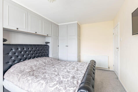 bedroom1b