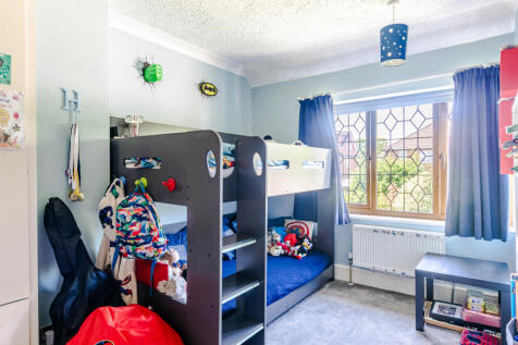 bedroom2a