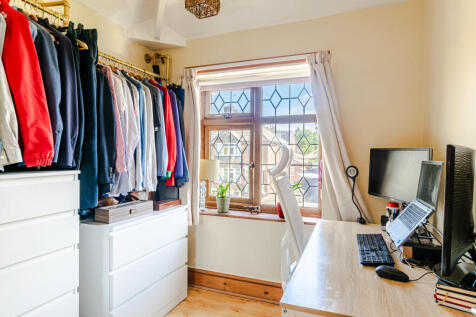bedroom3