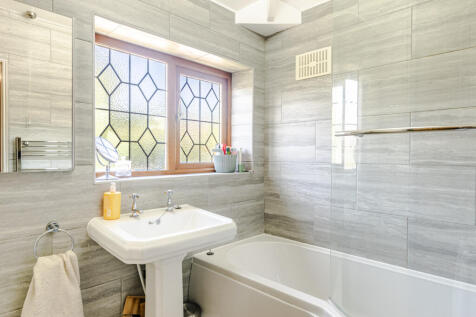 bathroom1