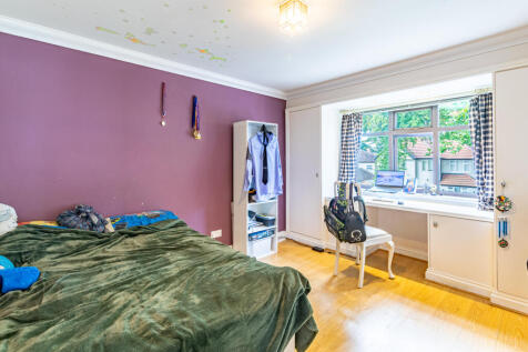 bedroom1