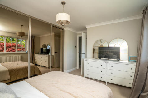 5oakwoodgarth31