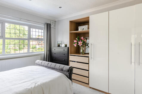 bedroom1b
