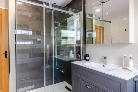 showerroom2