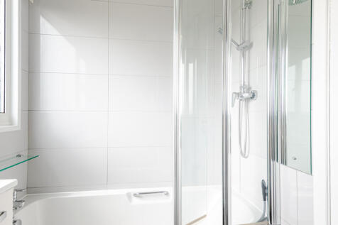 bathroom2