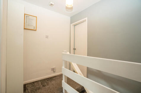 13brackenwoodclose25