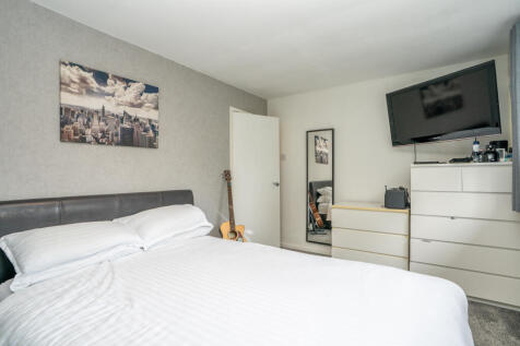 13brackenwoodclose16
