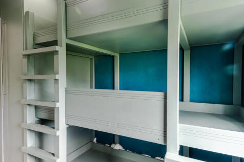 bedroom3b