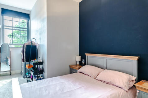 bedroom3