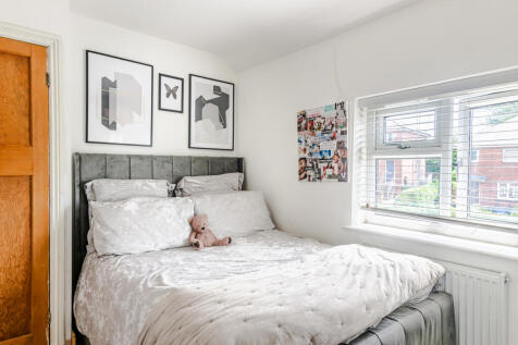 bedroom2b