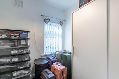 bedroom3