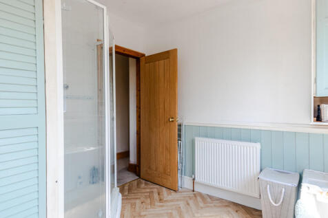 bathroom2
