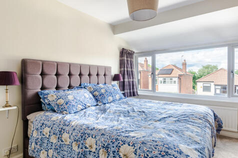 bedroom1a