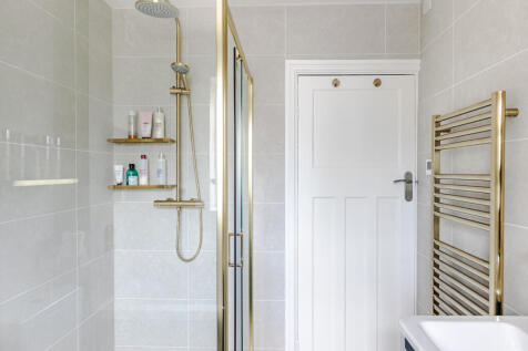 bathroom2