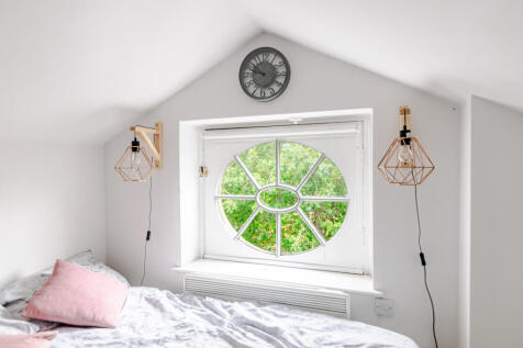 bedroom2b