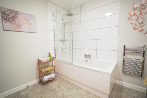bathroom2
