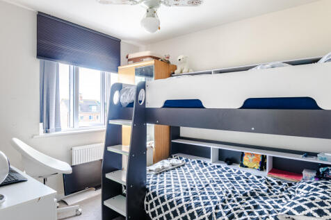 bedroom2