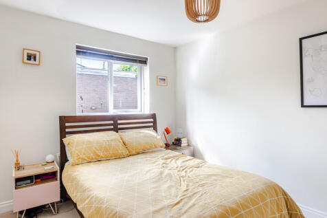 bedroom1a